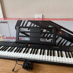 Casio Casiotone CT-S200 – 61-Key Portable Keyboard for Beginners | 400 Tones, 77 Rhythms, LCD Display, Dance Music Mode, USB-MIDI, Stereo Speakers | I