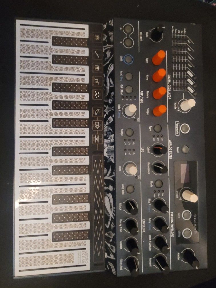 Arturia Microfreak