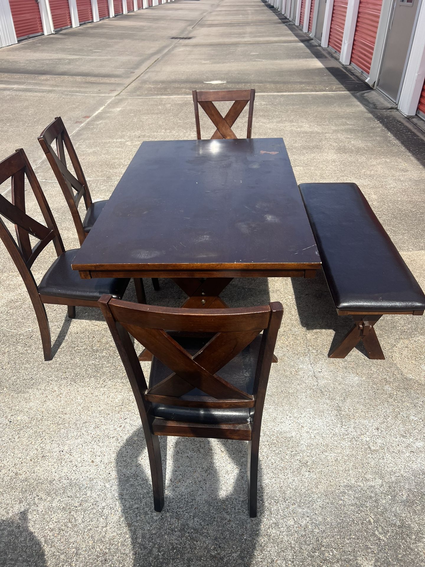 Dining Table Set