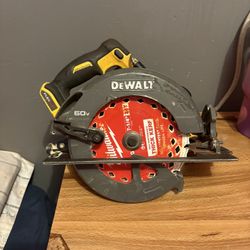 DEWALT