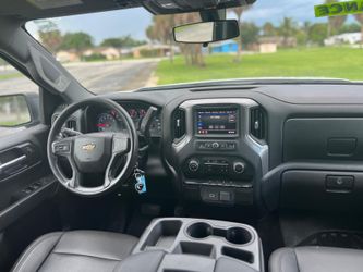     2020      chevy silverado 1500