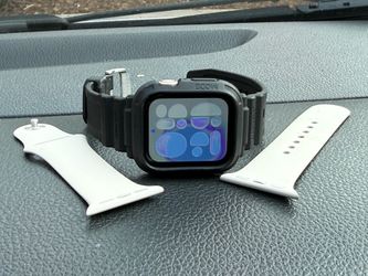 Apple Watch SE 2nd Generation *Starlight*