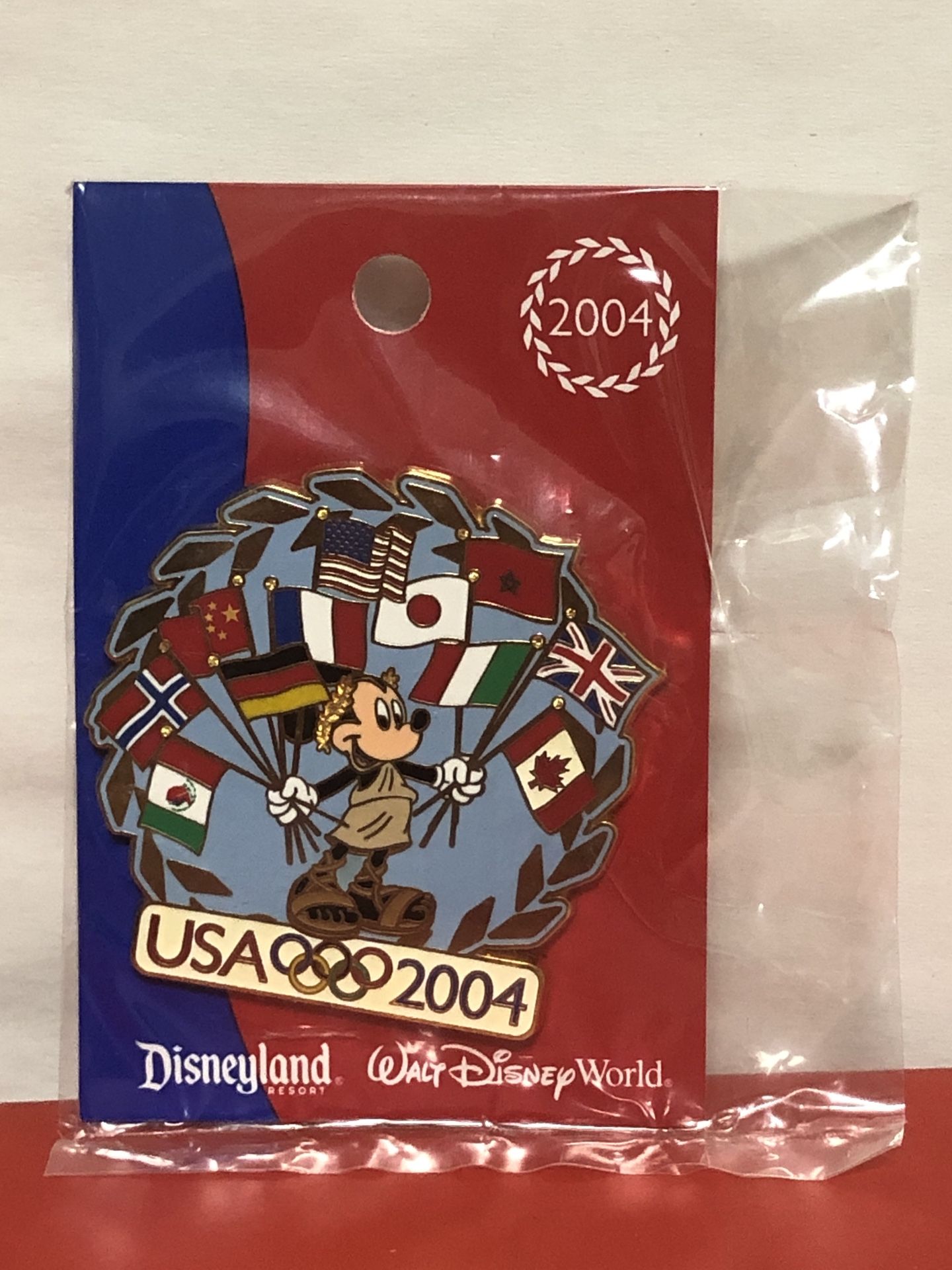 Disney Pin Greek Mickey Holding World Flags 2004 Olympics