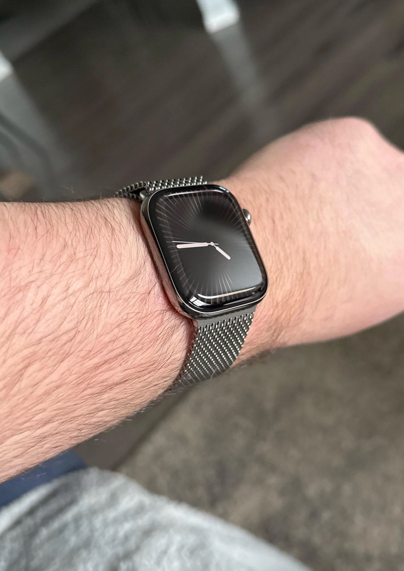 Apple Watch Series 10 LTE Titanium Slate 49mm Milanese Band - Excellent Condition