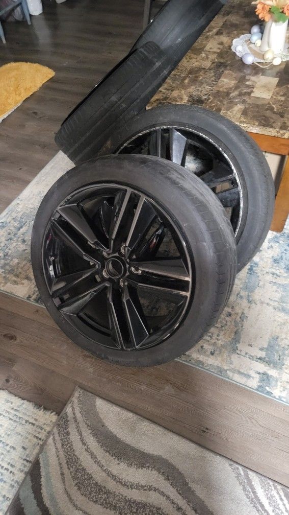 4 Rims 19 inch 19.9 Set A Four Came Off Of A 2019 Ford Mustang But Will Work With Many Cars