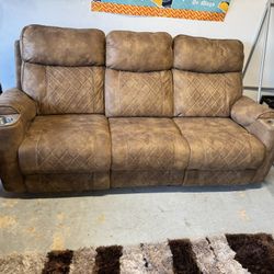  3 Piece Living Room Set: Power Reclining Sofa, Power Reclining Chair, Stationary Loveseat 3 Piece Living Room Set: Power Reclining Sofa, Power Reclin