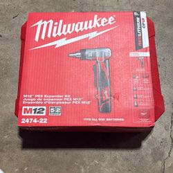 Milwaukee M12 Pec Expander Kit 