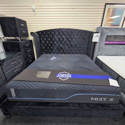 Bed frames and sets 🚚WE DELIVER🚚