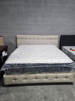 Bubble King Bedframe with Mattress
