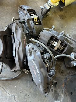 2010-2015 Camaro SS Brembo brakes 