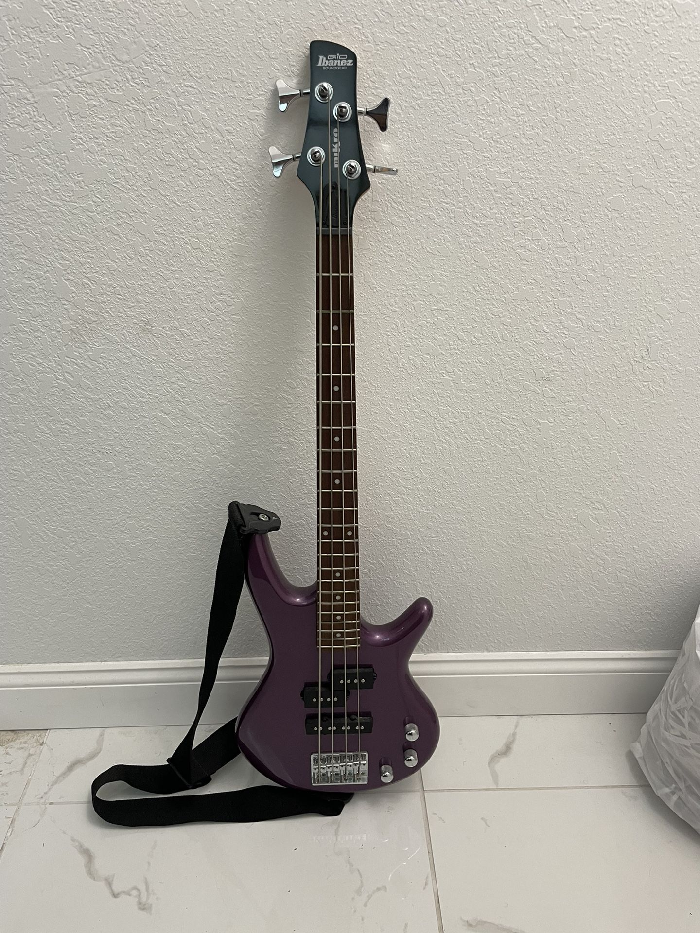 Ibanez Bass Guitar Metallic Purple Mike