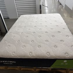 Like New Ghostbed Signature Hybrid Queen Mattress