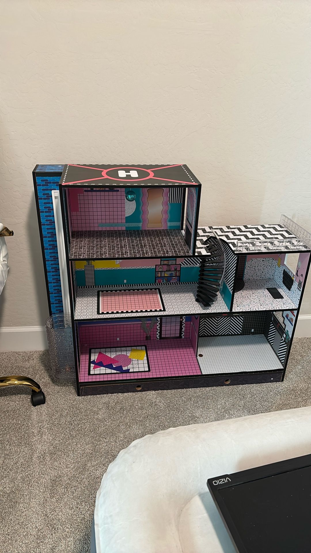 LOL doll House