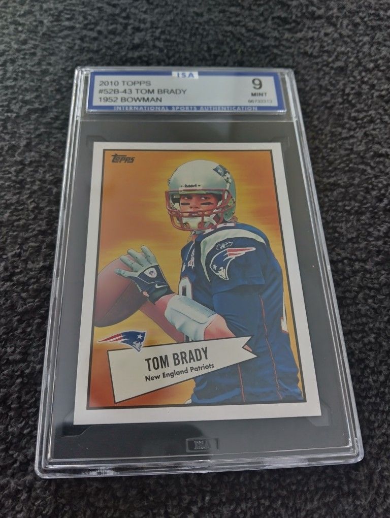 2010 Topps Tom Brady '52 Bowman Insert SP #52-B43 ISA Graded 9 Mint.