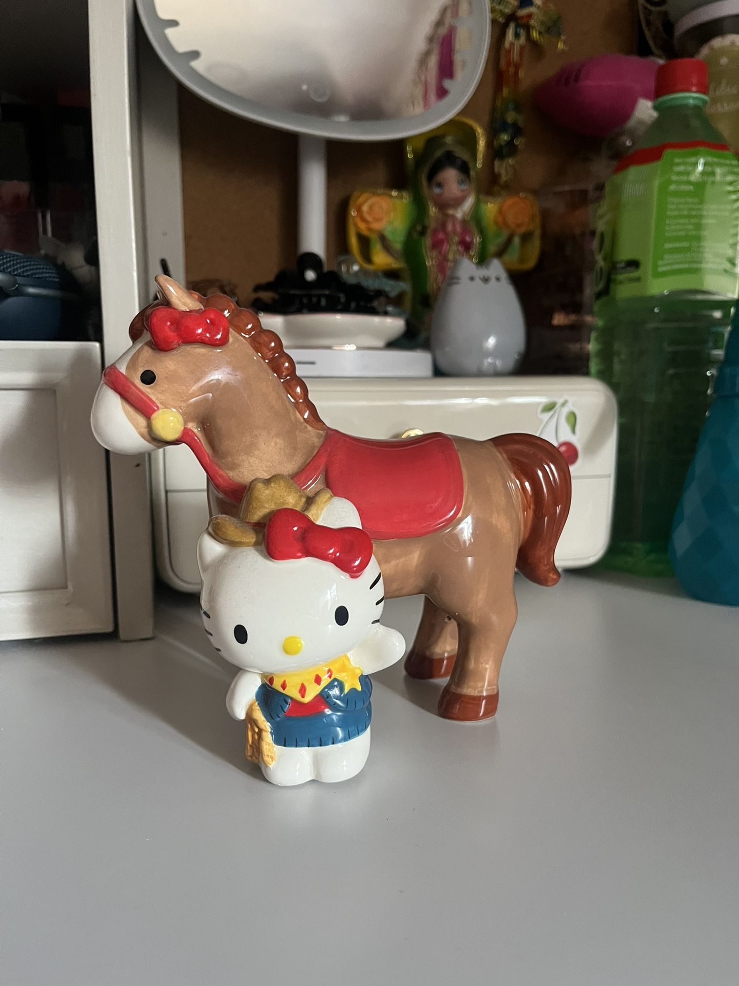 hello kitty ceramics