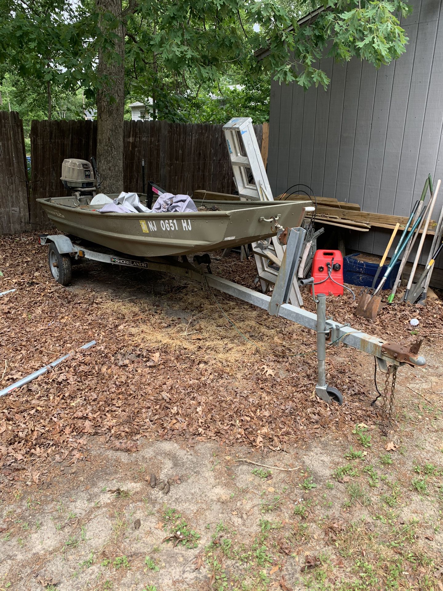 Photo 12ft Wide Jon Boat And Trailer