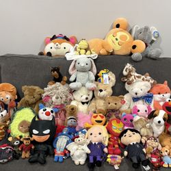 Lot of 45 plushies 