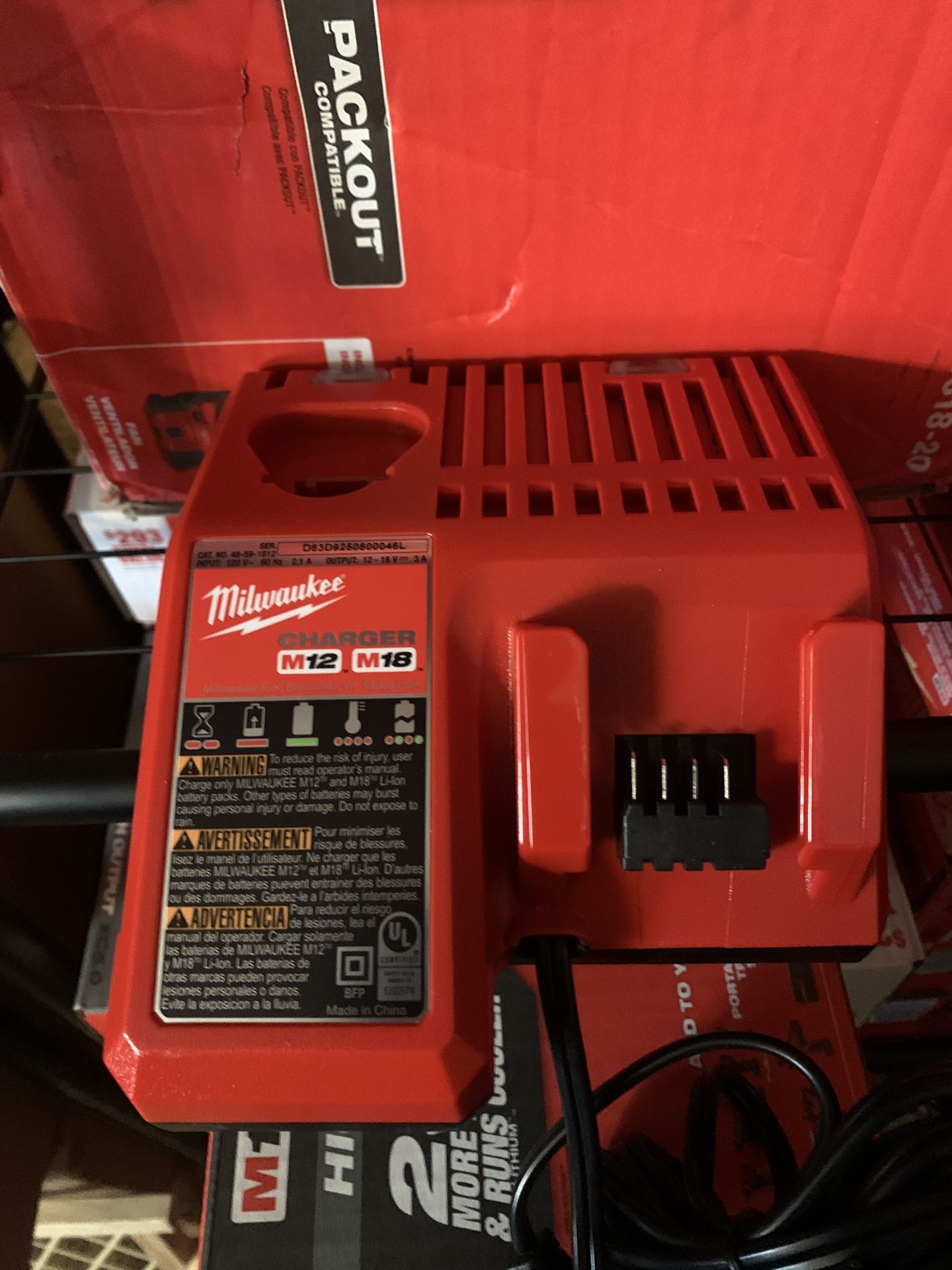 Milwaukee M18/ M12 Charger