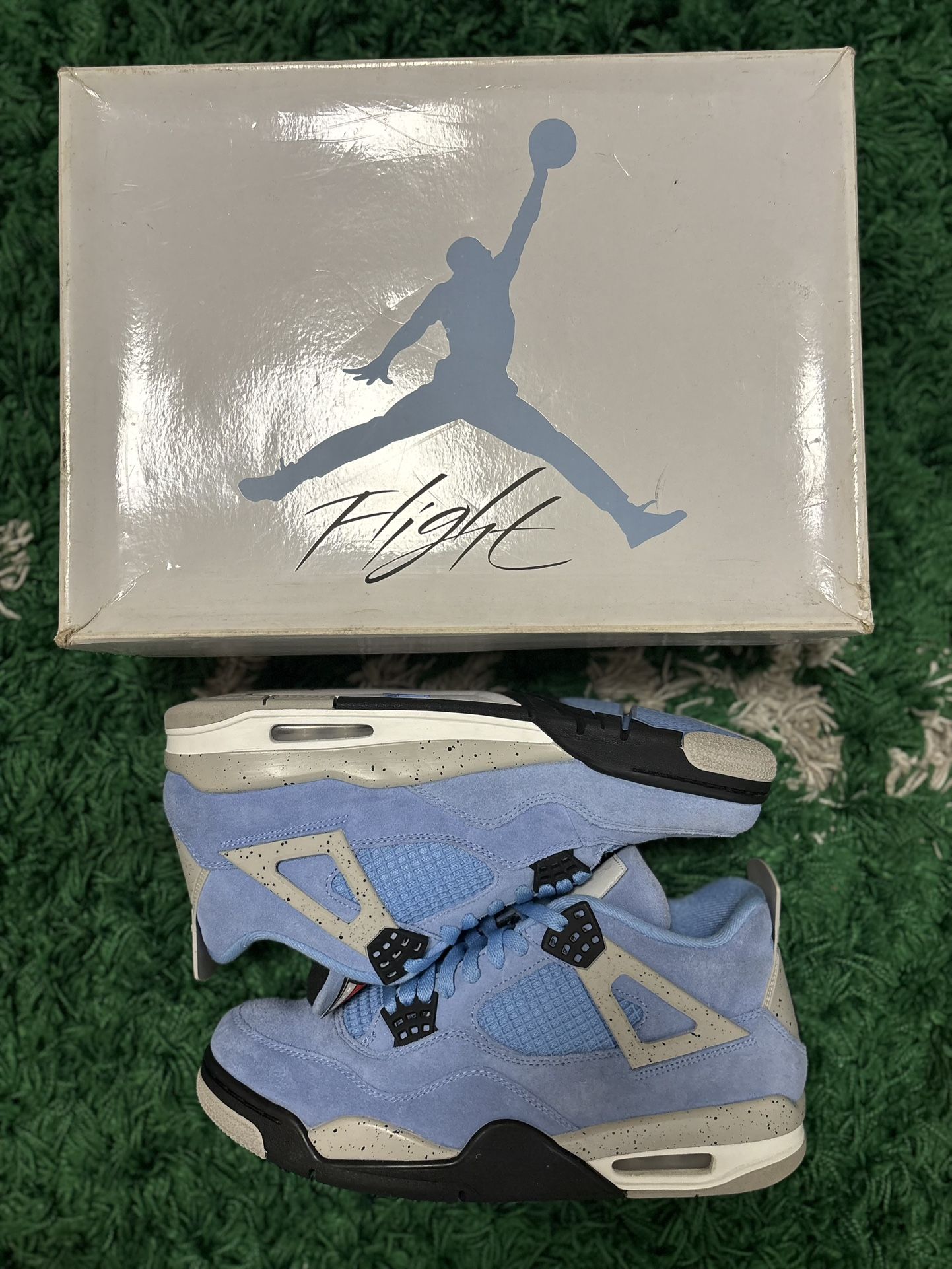 Nike Air Jordan 4 Retro 'University Blue