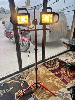 Craftsman 1000w Twin Halogen Shop Work Lights W/ Tripod
