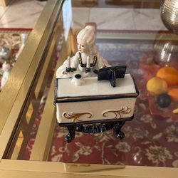 Porcelain English Lady Playing Piano 