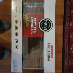 Reptile Terrarium 5.5 Gallon Never Used