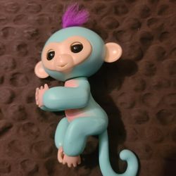 CUTE FINGERLINGS MONKEYS