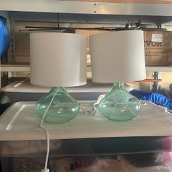 2 Lamps