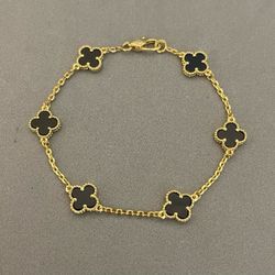 VCA Black Onyx 6 Motifs Bracelet 