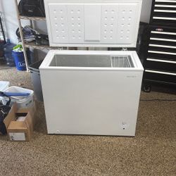 Chest Freezer 