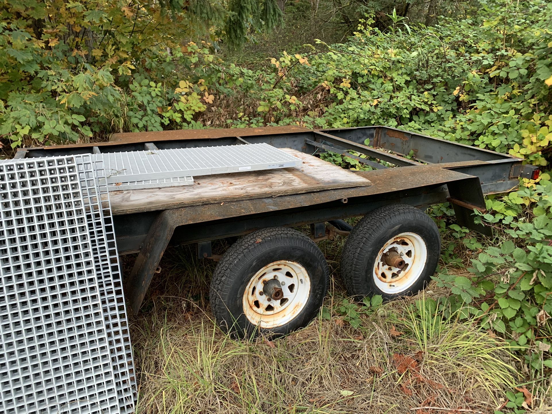 Heavy Duty Dual Axle Trailer 