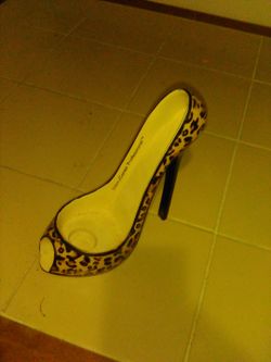 Conair curling iron and high heel porcelain curling iron stand holder