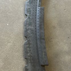 2021 2022 2023 Nissan Kicks Lower Absorber