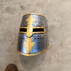 Costume Medieval Knights Helmet (plastic)