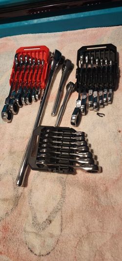 Craftsman Metric Flex Head   Craftsman SAE Flex Head  ""Stubby Set SAE   Long Ratchet 1/2"   One 3/8" And 1/4"  $135 Firm Price ""Flamingo And Pecos 