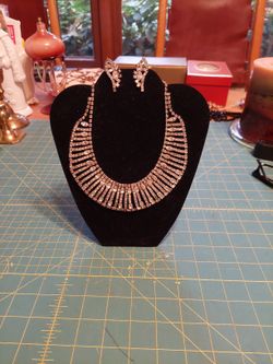 Rhinestone Necklace And Earrings 