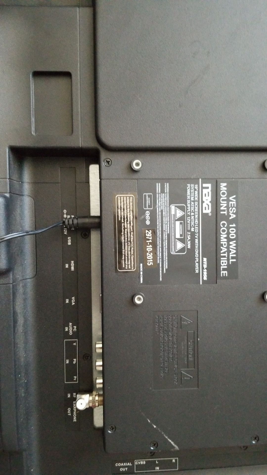 Naxa screen outdoor (trailer, car,camping)indoor use