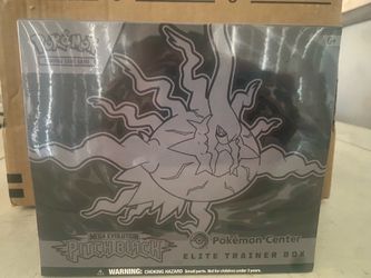 Pokémon center pitch black ETB