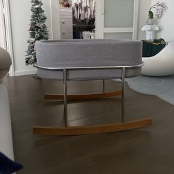 Monte Rockwell Bassinet 