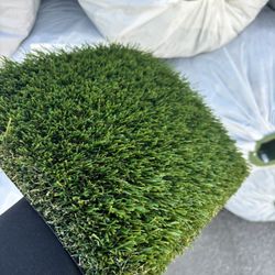 Brand New Artificila Grass $1.2 /sf 90oz 