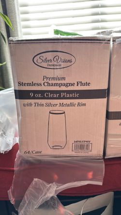 Plastic Stemless Champagne Flutes
