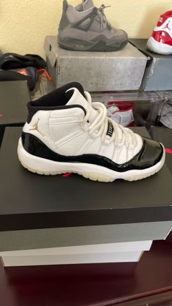 Jordan Retro 11’s Size 6 GS