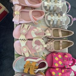 Toddler Size 4 Shoes/sandles