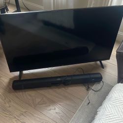 Tv And Sound bar 46”
