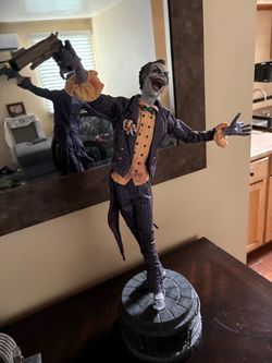 Sideshow collectibles Arkham asylum joker