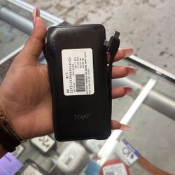 Portable Charger With Type C Android And iPhone Charger 