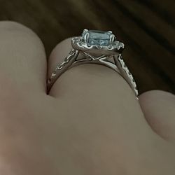 Engagement Ring Mint Condition 