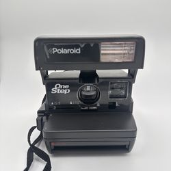 Polaroid OneStep 600 Instant Film Camera – Black