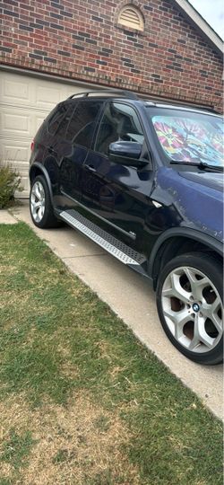 BMW X5 4.8i SUV