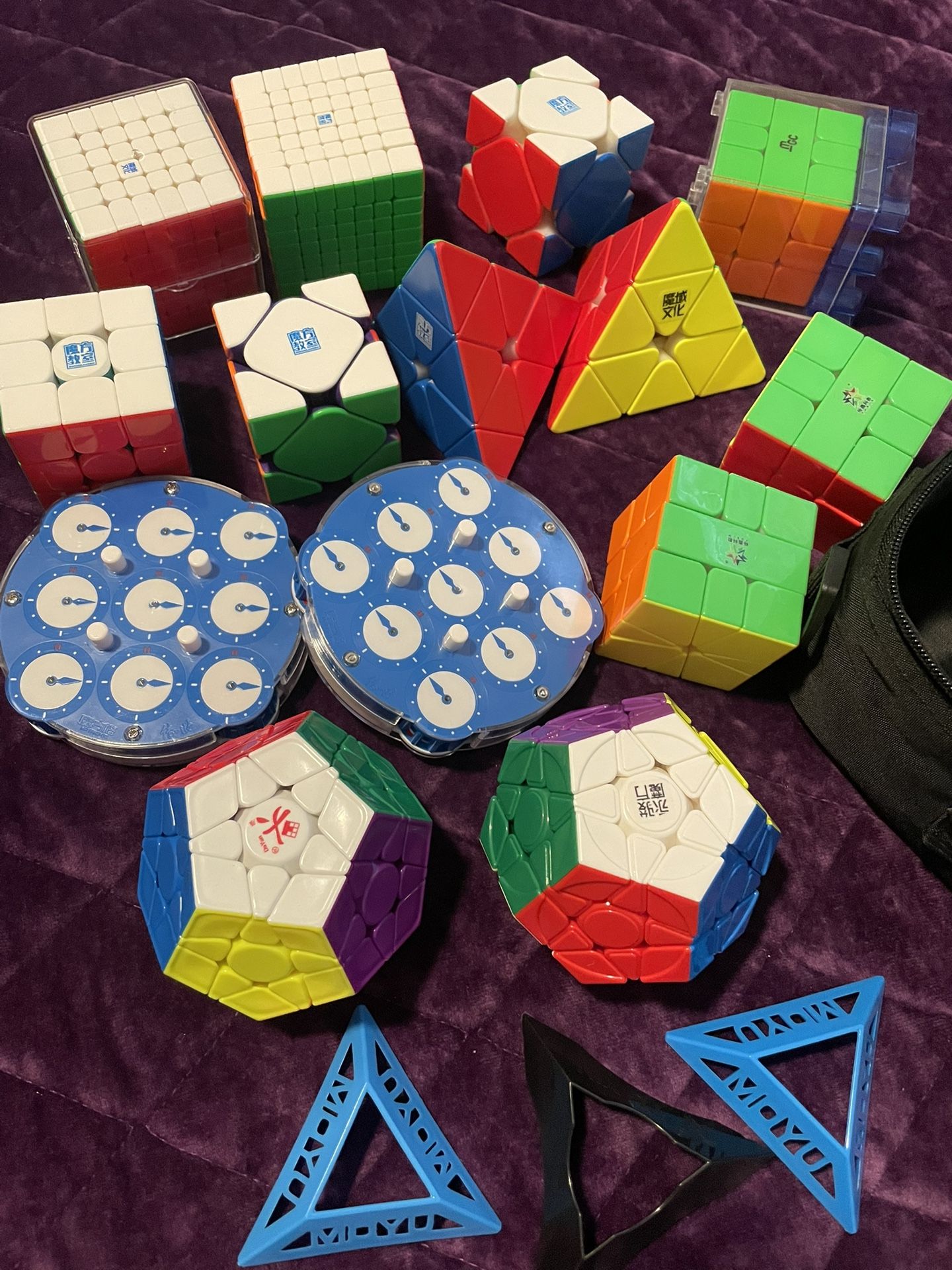 Rubik’s Cubes Speed Cubes Set